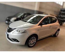 Lancia Ypsilon 1.2 69 CV 5 porte Gold X NEOPATENTA