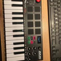 Tastiera controller USB Akai MPK Mini Play mk 2