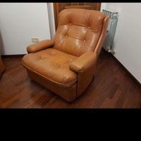 Coppia di poltrone anni 70 vera pelle