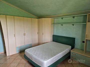 Camera completa pari al nuovo + letto