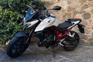 Honda CB 750 Hornet MY 2025 - Come nuova