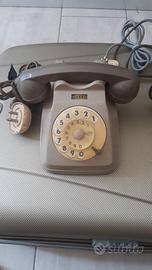 2 telefoni Anni 70 a rotella