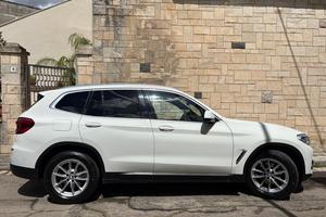 BMW X3 S DRIVE 18d