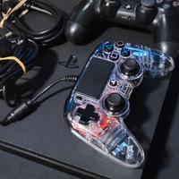 Playstation 4 più - 2  joystick di cui 1 wireless