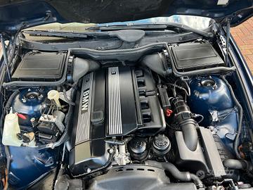 motore BMW 3000 231cv M54B30
