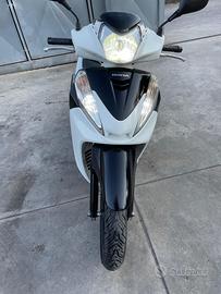 sh 300i sport