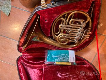 Corno triplo descant Yamaha YHR-882G