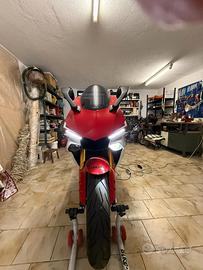 Yamaha YZF R1 - 2016