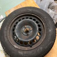 4 gomme invernali Kleber con cerchi