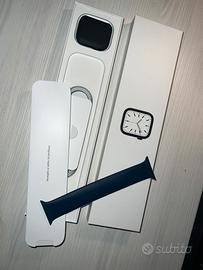 Apple Watch Series 7 GPS + Cellular, Cassa 45 mm