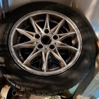 2 cerchi da 16 per BMW a Milano
