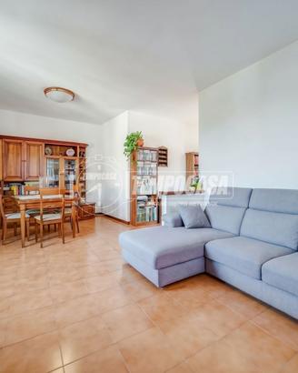 MARANO TICINO - QUADRILOCALE CON DOPPI SERVIZI