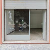 NEGOZIO A CREMONA