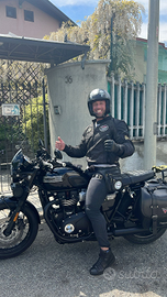 Triumph boneville t100