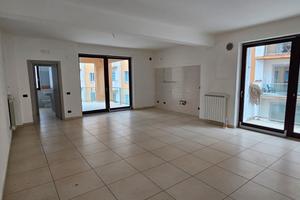 Benevento: Trilocale con terrazzo