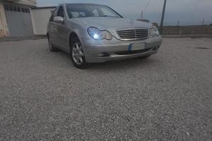 Mercedes-Benz C220 (w203) CDI Elegance