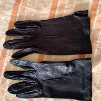 guanti in pelle neri