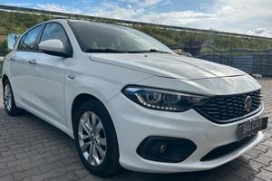 FIAT TIPO LOUNGE 1.4 GPL