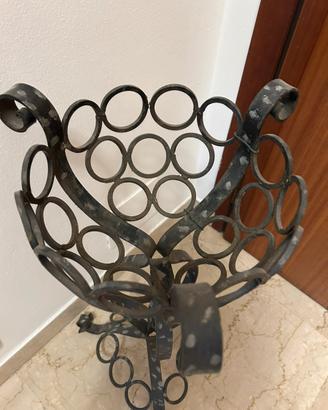 Porta vaso in ferro battuto