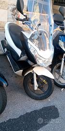Honda PCX 125 - 2012