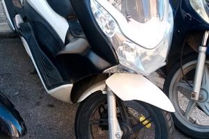 Honda PCX 125 - 2012