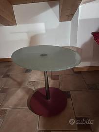 Tavolino in vetro