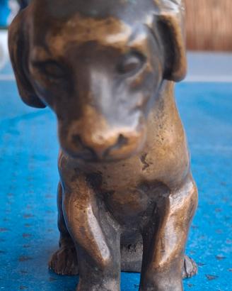 Cane in bronzo