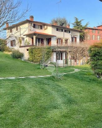 VILLA SINGOLA A MONTESCANO