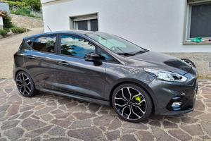 Fiesta ST line 1.1 85 cv neopatentati nuovissima 
