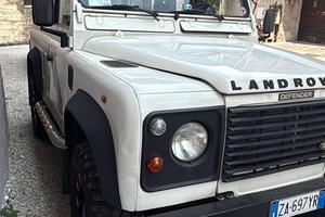 LandRover Defender