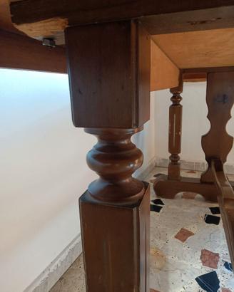 Tavolo in legno