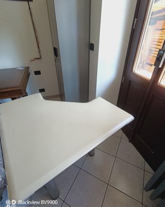 tavolo studio angolare