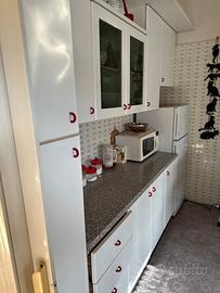 cucina componibile bianca lunghezz m. 2,60