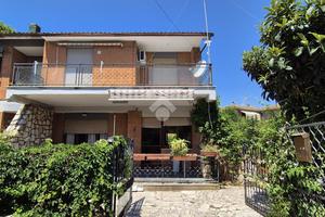 BIFAMILIARE A TARQUINIA