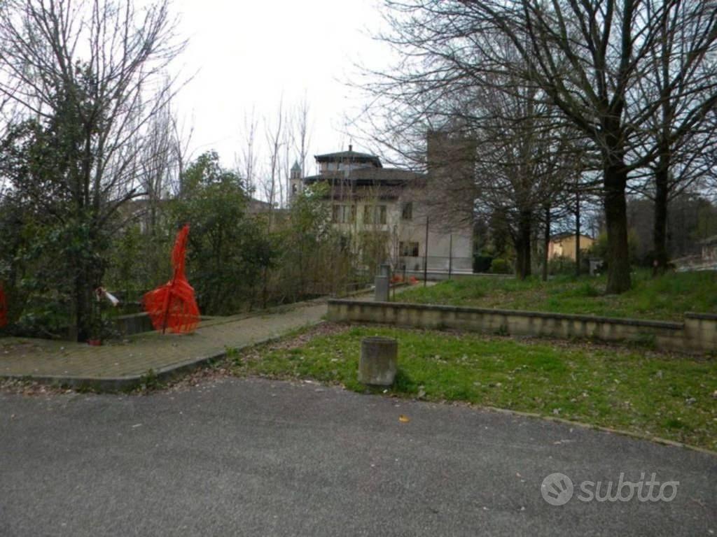 Immobile in asta di 1274 m² a Rodigo - Altro