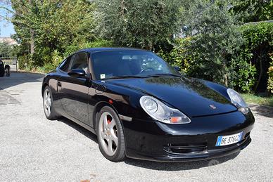 Porsche 911  996