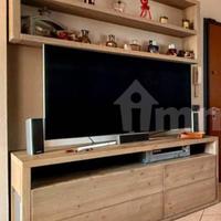 Mobile tv/Salotto in legno massiccio