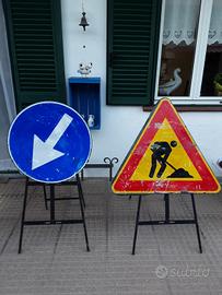 2 cartelli stradali 