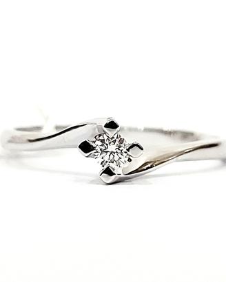 Anello solitario oro bianco diamante matrimonio