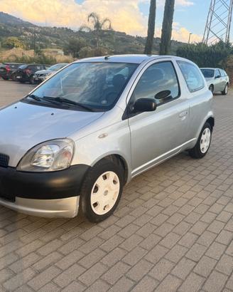 Toyota Yaris 1.0i 16V cat 3 porte