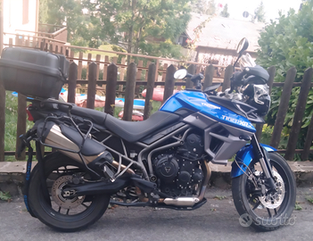 Triumph tigher 800