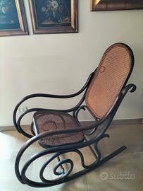 Sedia a Dondolo Vintage Stile Thonet