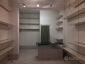 mensole bianche con angolare inox