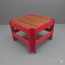 Zelda di Asti per Poltronova