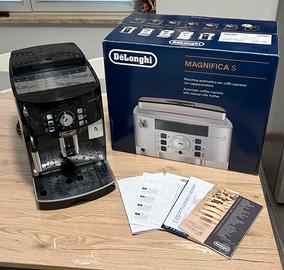 DeLonghi Magniica S. Macchina caffè super automati
