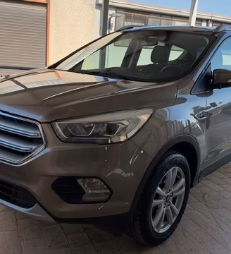 Ford Kuga 2.0 TDCI 120 CV S&S 2WD Powershift Busin