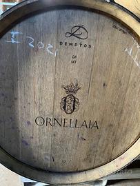 Barriques usate con marchio Ornellaia