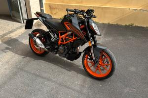 Ktm duke 125 2022