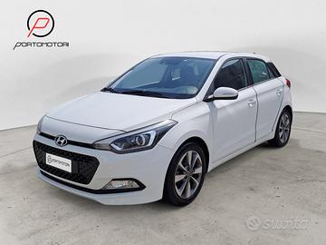 HYUNDAI i20 2ª serie - i20 1.2 84 CV 5 porte Comfo