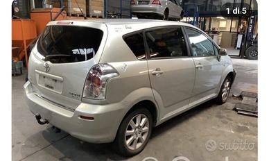 Toyota Corolla Verso 2.0 116cv